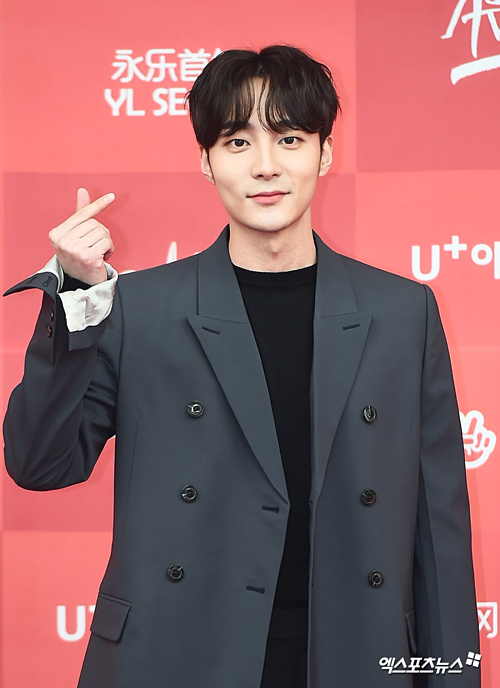 Danh tính 10 thành viên chatroom mà Jung Joon Young phát tán clip nóng