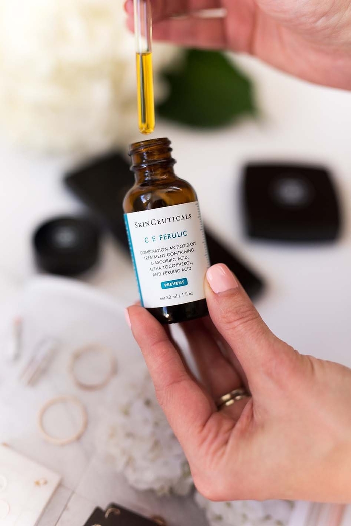 Đây là 5 serum mà cứ đến hè các chị em không thể sống thiếu được