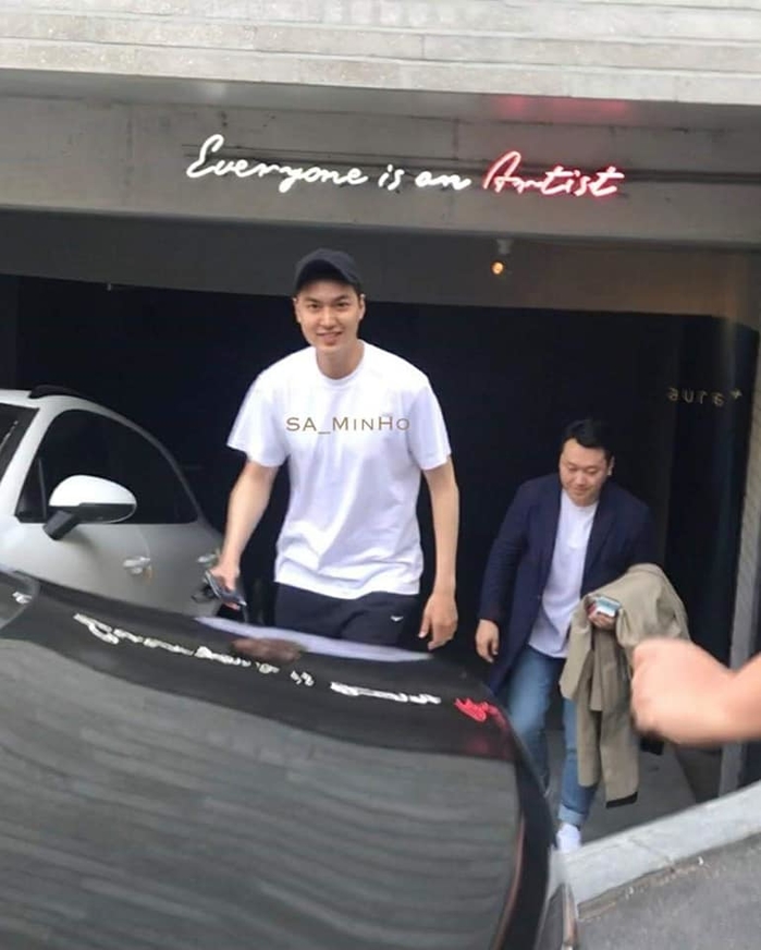 Đẹp trai rạng ngời ngày xuất ngũ Lee Min Ho, Jae Joong cùng loạt sao