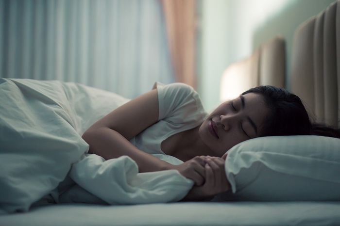 Thói quen ngủ khiến da xấu, đen sạm