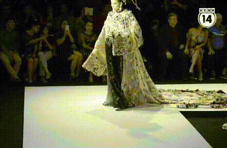 Dù có thâm niên trong làng catwalk, Võ Hoàng Yến vẫn có bị vồ ếch