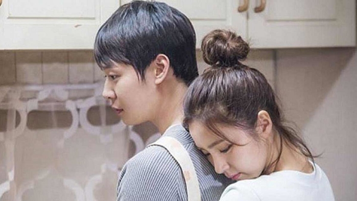 Đừng bao giờ níu kéo tình yêu bằng cách này