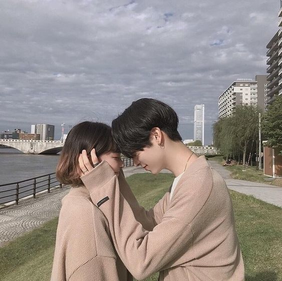Đừng dại mà kể lại quá khứ cùng người cũ cho người yêu mới