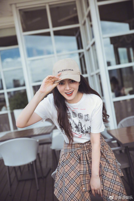 Giảm cân thành công, nhiều người ngỡ ngàng trước nhan sắc xinh đẹp