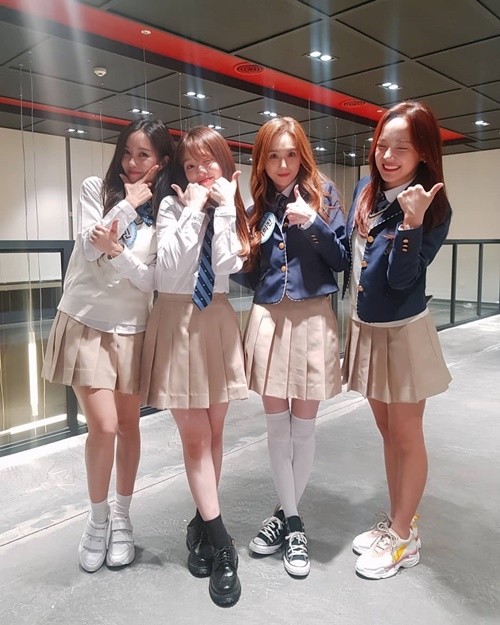 Ảnh hot sao Hàn: BLACKPINK tung thính comeback chất lừ