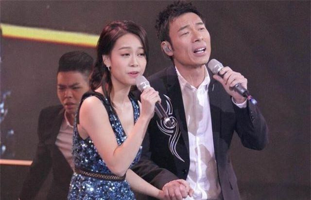 Hoàng Tâm Dĩnh - nàng Á hậu bị mỉa mai là hồ ly tinh của Cbiz