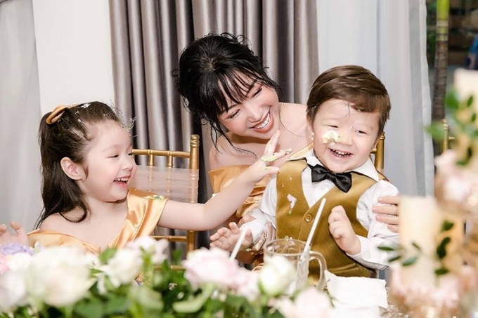 Hoàng tử, công chúa lai Tây nhà sao Việt