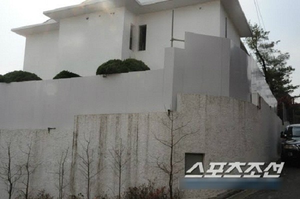 Hôn nhân của 3 mỹ nhân Hàn lên xe hoa cùng các ông trùm giải trí