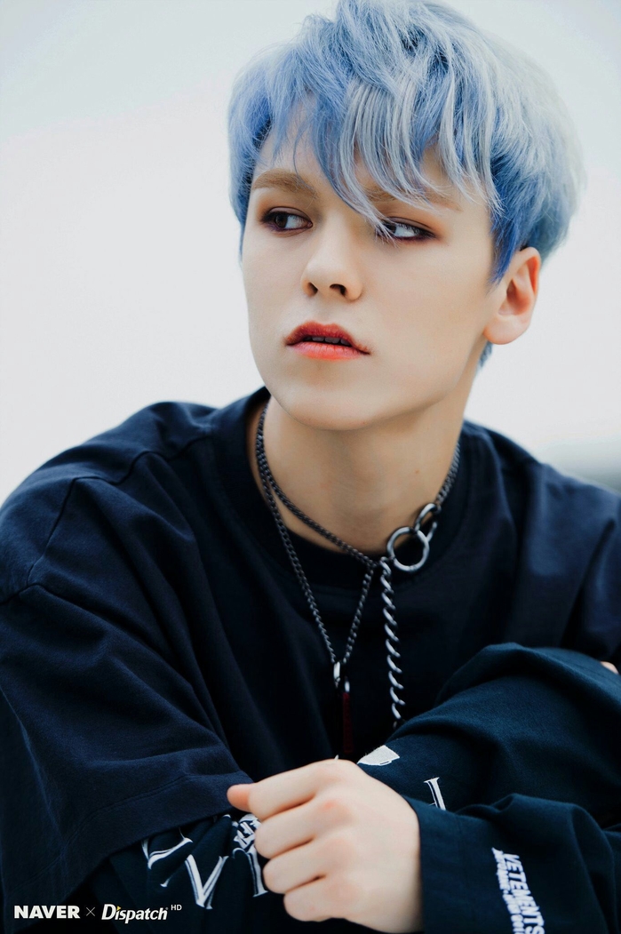 Idol Kpop sở hữu vẻ đẹp lai