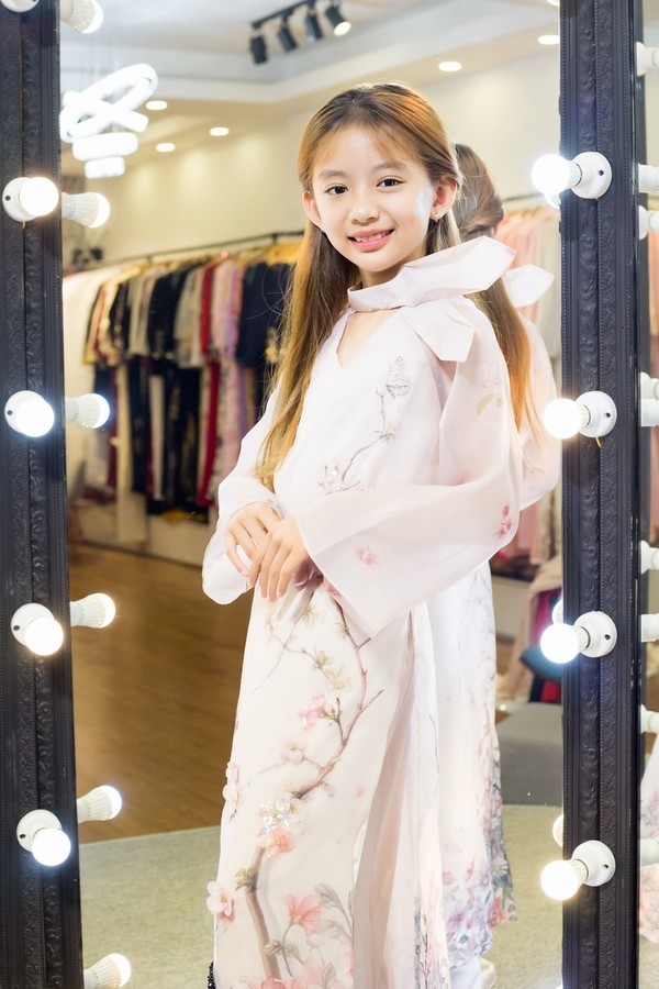 Những cô con gái nhà sao Việt thả dáng điêu luyện trên sàn catwalk