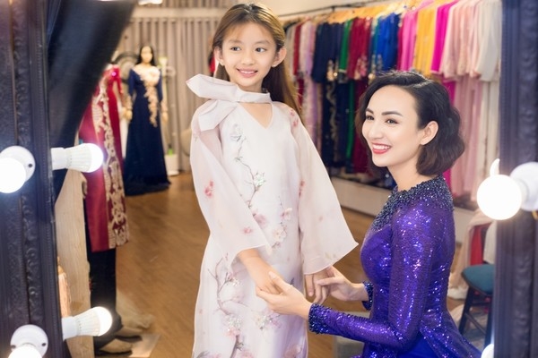 Những cô con gái nhà sao Việt thả dáng điêu luyện trên sàn catwalk