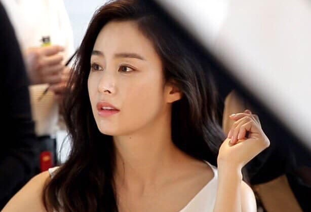 Kim Tae Hee xứng danh nữ thần lão hóa ngược