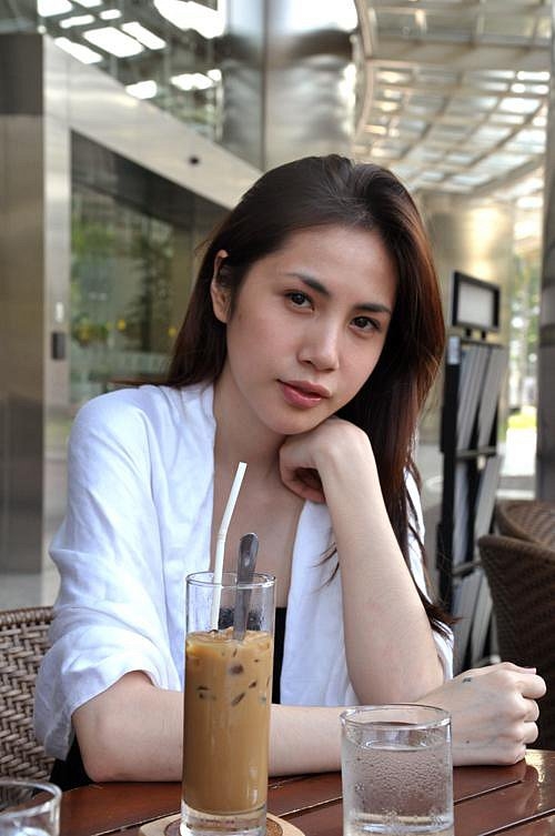 Lọt top sao dám để mặt mộc, Thủy Tiên nhận nhiều lời khen có cánh