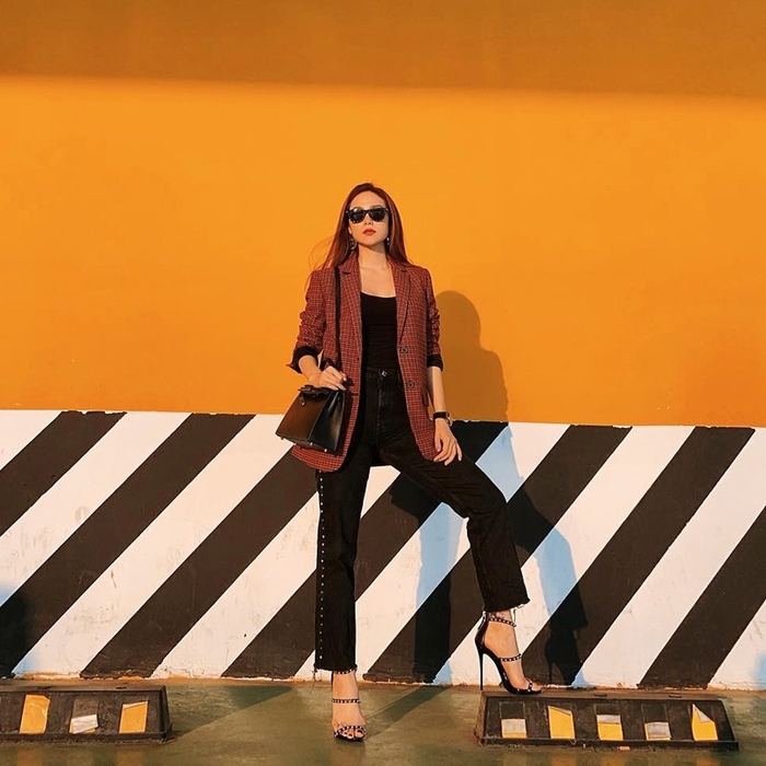 Phong cách sao Việt: Ngọc Trinh diện suit cool ngầu đầy lạ lẫm
