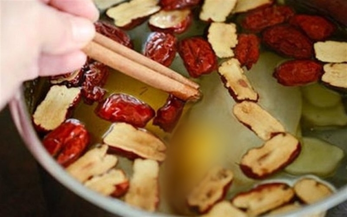 Muốn da căng đẹp chỉ cần uống thứ nước thần thánh này