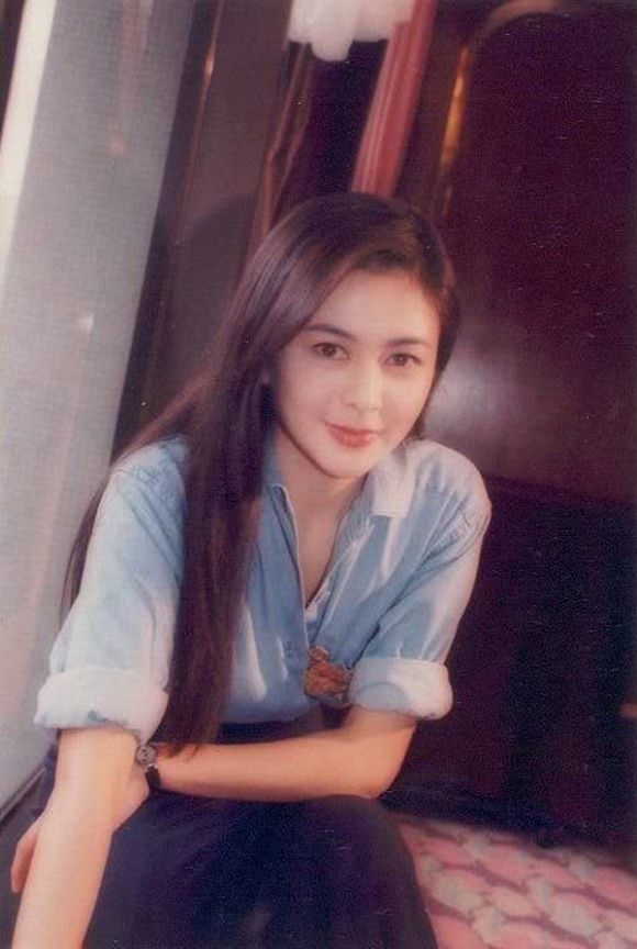 Ngắm ảnh thanh xuân của mỹ nhân TVB