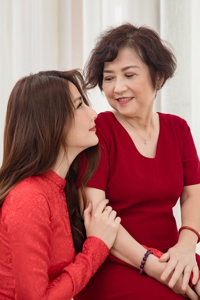 Diễm My 9X: Có lần tôi lớn tiếng làm mẹ khóc nức nở