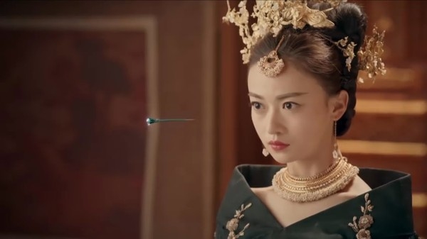 Ngô Cẩn Ngôn, Vương Lệ Khôn 2 nàng Tân Đát Kỷ liệu có “vượt mặt” Ôn