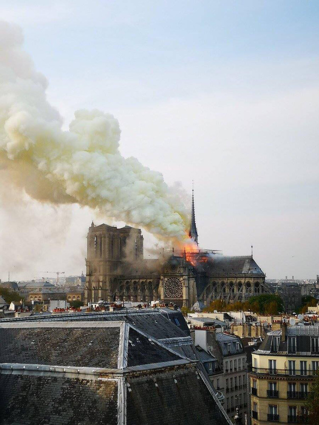Nhà thờ Đức Bà Paris - biểu tượng văn hóa của nước Pháp