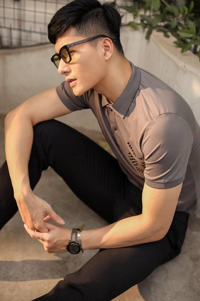 Nhan sắc chàng thị vệ si tình trong Anh ơi ở lại của Chi Pu