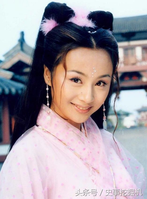 Nhan sắc xuống dốc theo thời gian của loạt nữ thần đình đám