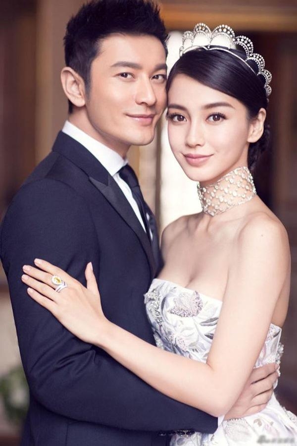 Những cặp vợ chồng dao kéo cả đôi của showbiz Châu Á