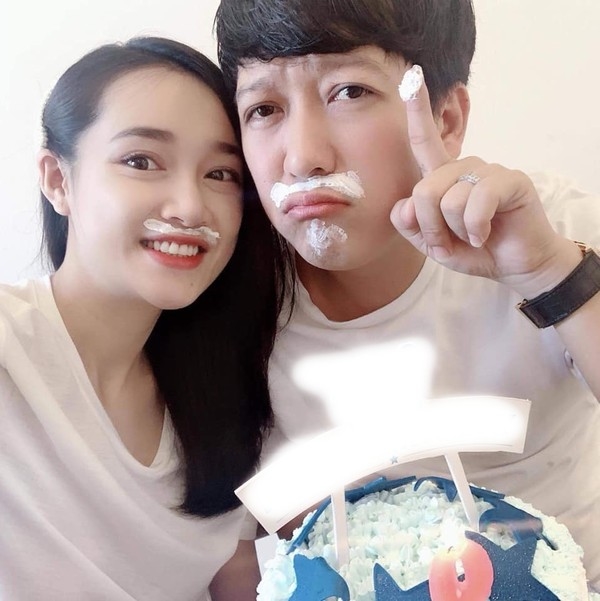 Những danh hài kiểu mẫu chăm vợ giỏi của showbiz Việt