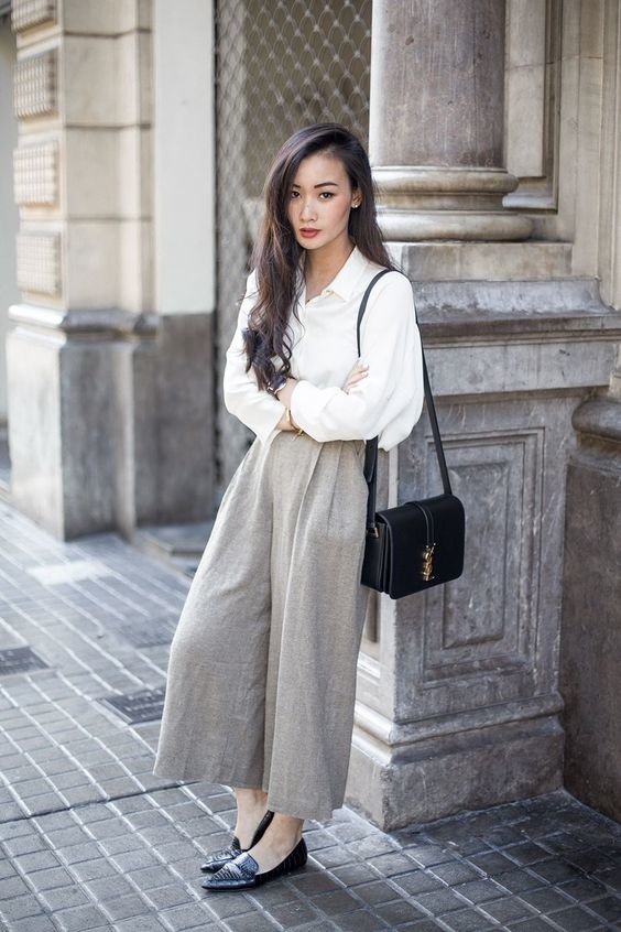 Những mẫu quần thời thượng mang lại sự trẻ trung cho phụ nữ 30