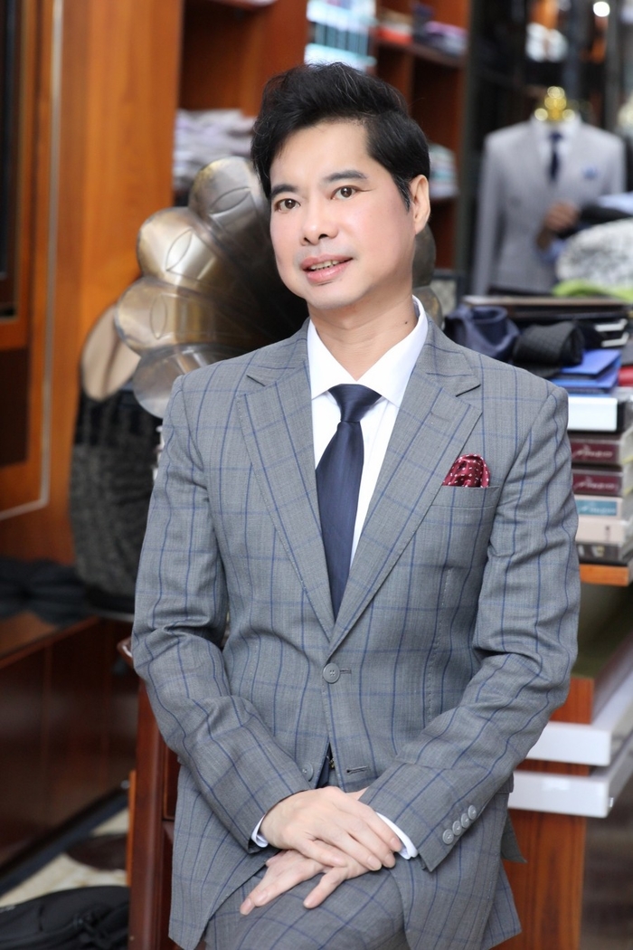 Những sao nam Việt có chuyện đời tư sạch bóng, sạch đến nổi bị nghi