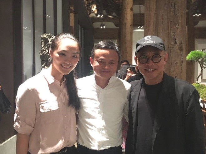 Ai nữ xinh đẹp nhà sao Hoa ngữ