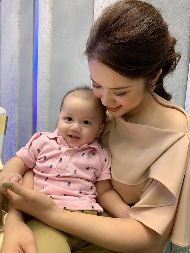 Mẹ 4 con nhàn tênh với phương pháp dậy con tự lập từ bé