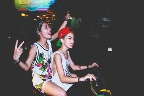 Sao Việt mất điểm vì vi phạm giao thông