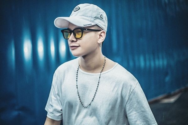 Sao Việt và hành trình tìm lại nhan sắc sau PTTM hỏng