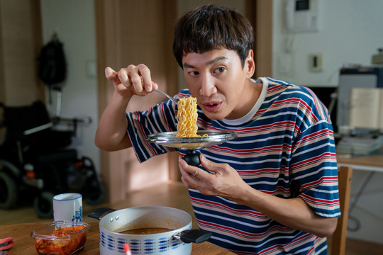 Sự nghiệp diễn xuất của Lee Kwang Soo