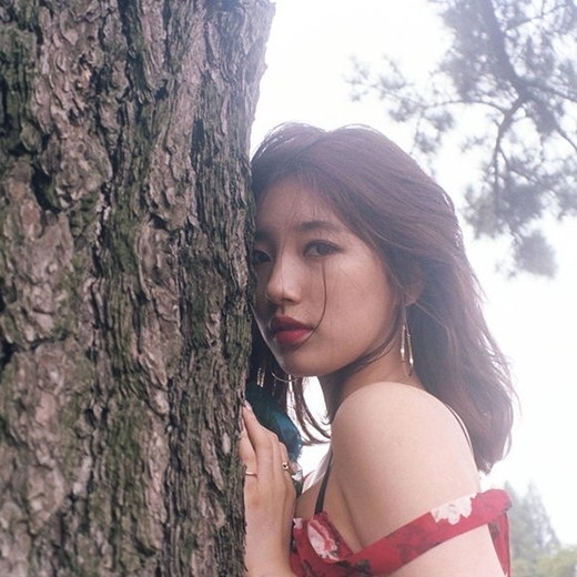 Suzy đã “thôi miên” vạn người bằng “vũ khí” lợi hại này, nàng có chưa?