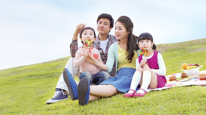 Tất cả mọi sự nghiệp trên đời đều chỉ phục vụ cho một sự nghiệp