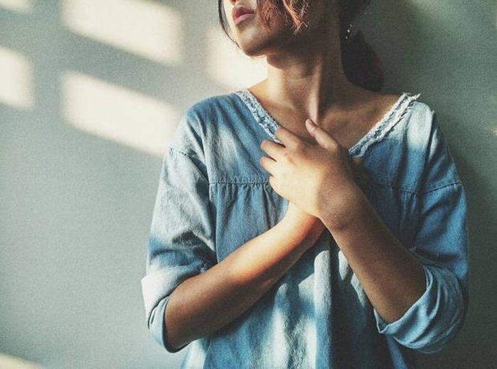Tình yêu của người trưởng thành: Lặng im không đồng nghĩa với việc chi