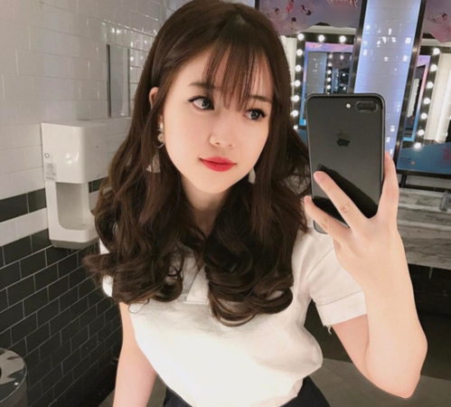 Top thánh nữ streamer khiến dân tình đổ đứ đừ