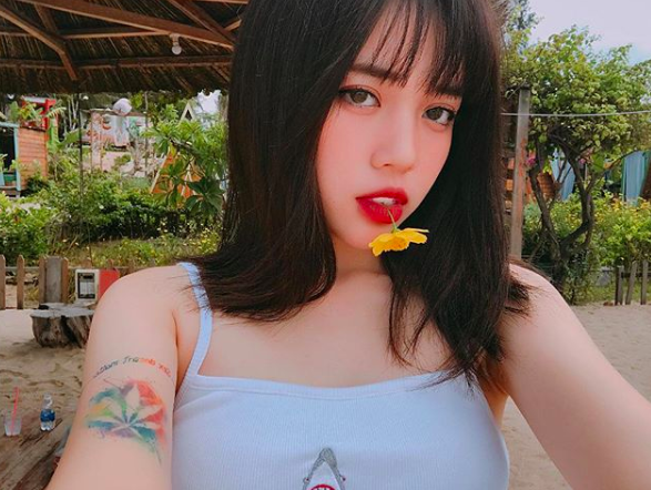 Top thánh nữ streamer khiến dân tình đổ đứ đừ