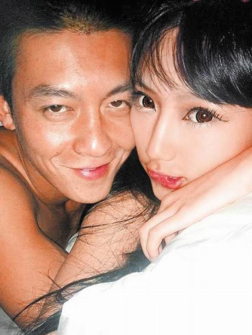 Trần Quán Hy giờ an phận thủ thường bên vợ và con gái