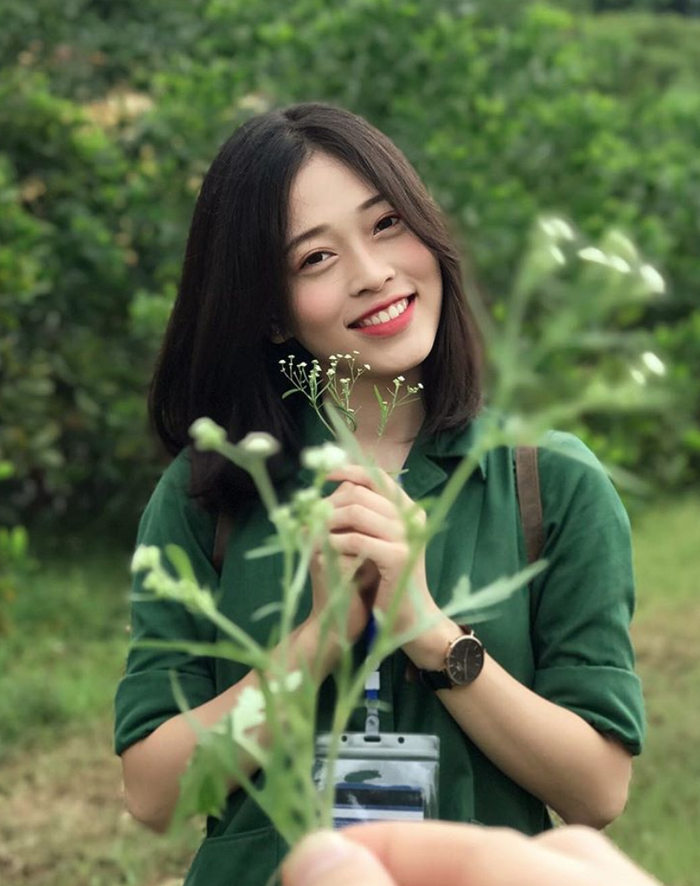 Tử vi thứ Ba (23/04): Sư Tử thành công ngoài mong đợi