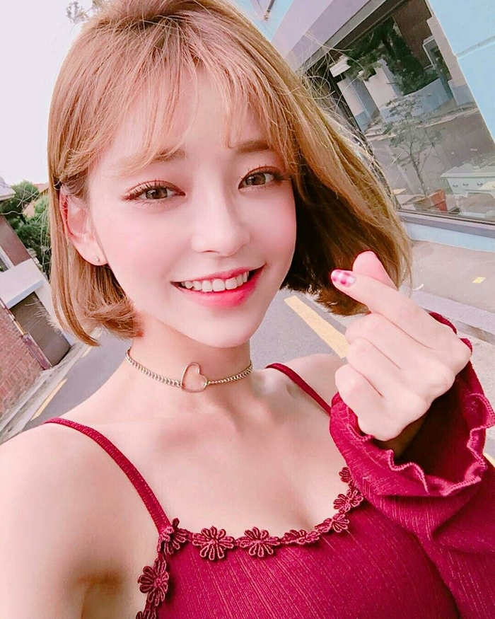 Tử vi thứ Hai (8/04): Song Tử có quý nhân phù trợ