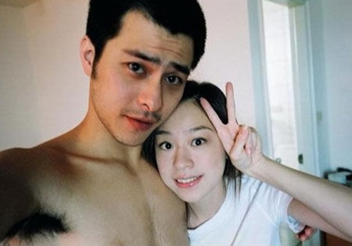 Vương Tâm Lăng: Từ giáo chủ xinh đẹp đến tiểu tam giật bồ