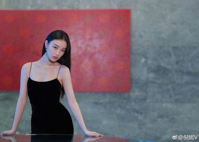 Vượt mặt Song Hye Kyo hay Jennie, đây mới là cô gái được bình chọn đẹp