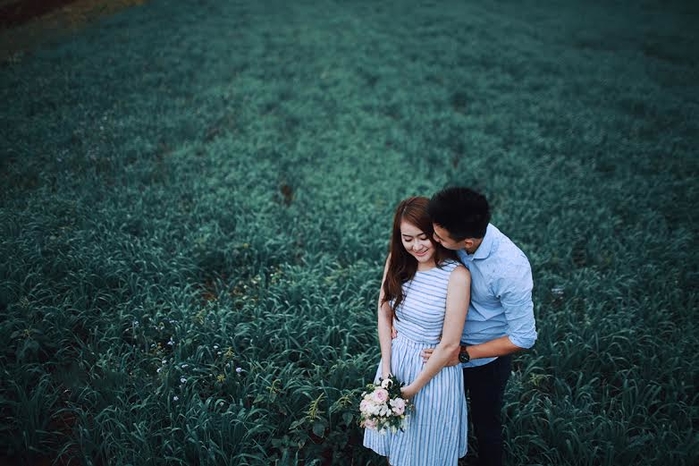 20 năm trước chụp hình chung mà không hề hay biết