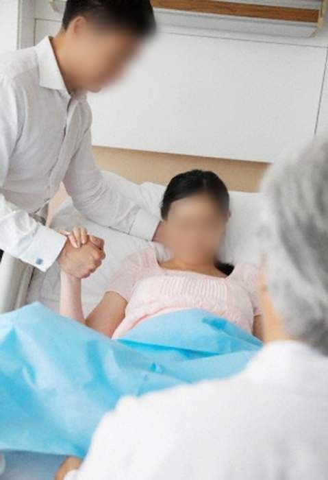 Ngàn lẻ một chuyện cười ra nước mắt khi chị em đi đẻ