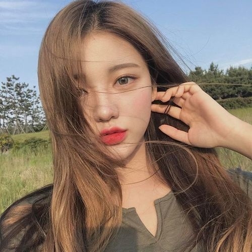 Tử vi chủ nhật (5/05): Kim Ngưu vận đào hoa rất vượng