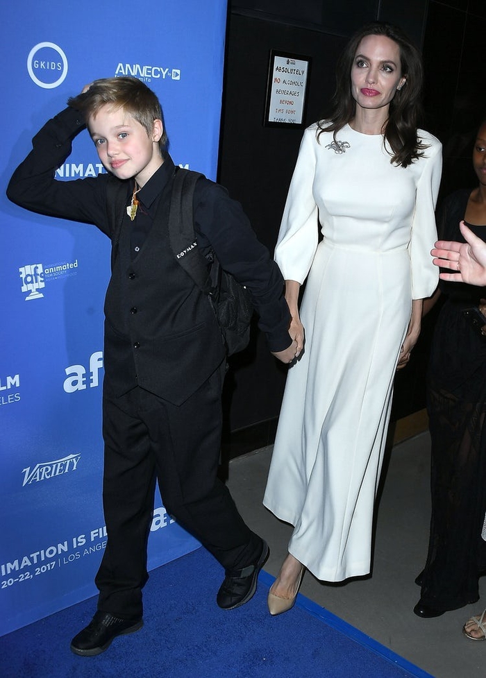 6 nhóc tỳ nhà Jolie-Pitt thay đổi thế nào?