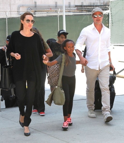 6 nhóc tỳ nhà Jolie-Pitt thay đổi thế nào?