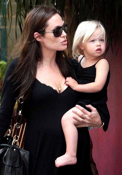 6 nhóc tỳ nhà Jolie-Pitt thay đổi thế nào?